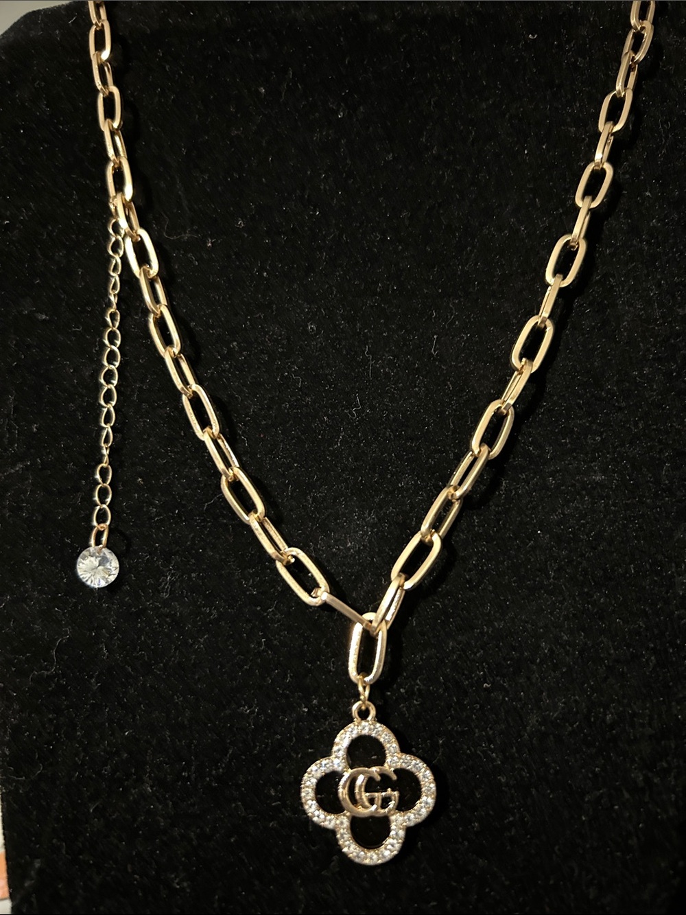 Gold Chain Necklace with Pave Clover Pendant - Women Jewelry